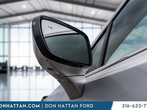 Used 2021 Buick Enclave Premium w/ Surround and Sites Package image 34