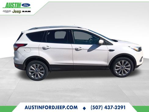Certified 2017 Ford Escape Titanium w/ Canadian Touring Package image 6