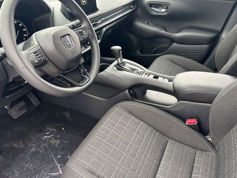 New 2026 Honda HR-V LX image 10