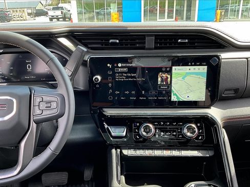 New 2026 GMC Sierra 2500 AT4 w/ AT4 Premium Plus Package AWD/4WD image 7