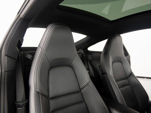 Certified 2022 Porsche 911 Carrera 4S image 37