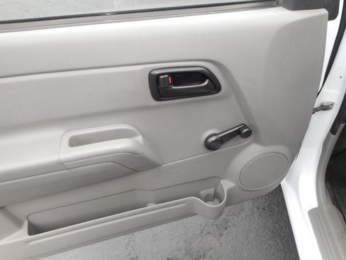 Used 2006 Chevrolet Colorado LS RWD image 17