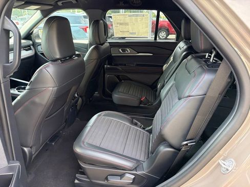 New 2026 Ford Explorer ST-Line w/ ST-Line Street Pack RWD image 11