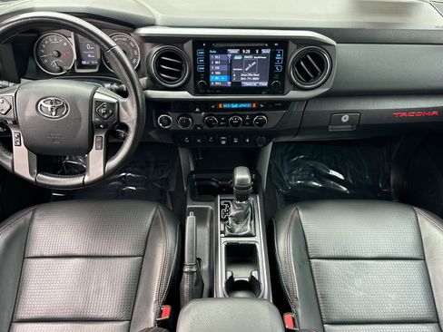 Used 2018 Toyota Tacoma TRD Pro image 15