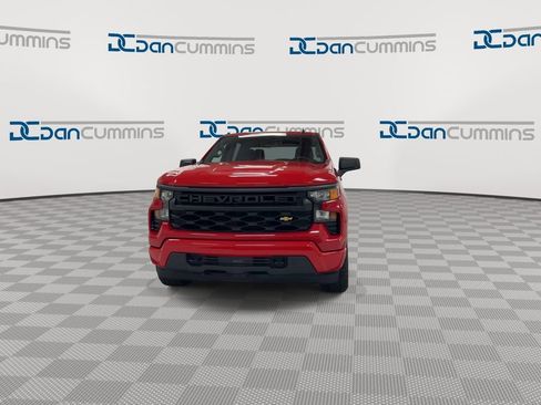Used 2022 Chevrolet Silverado 1500 Custom AWD/4WD image 3