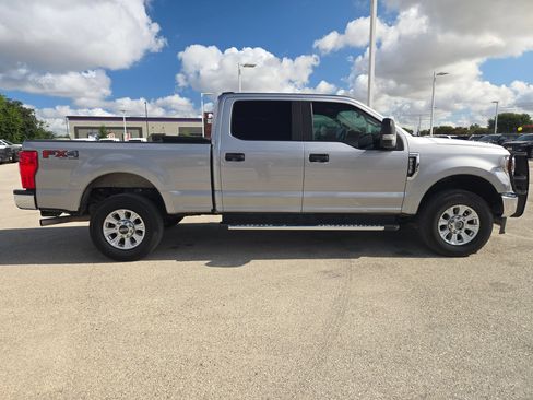 Used 2020 Ford F250 XL w/ STX Appearance Package AWD/4WD image 2