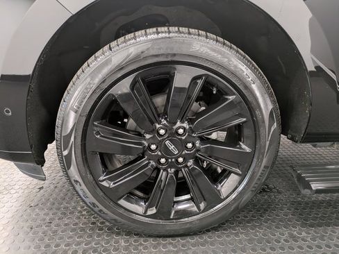 Certified 2023 Lincoln Navigator Reserve image 7