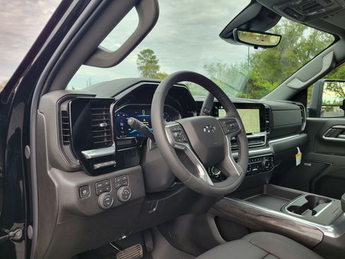 New 2026 Chevrolet Silverado 2500 LTZ w/ LTZ Plus Package image 41