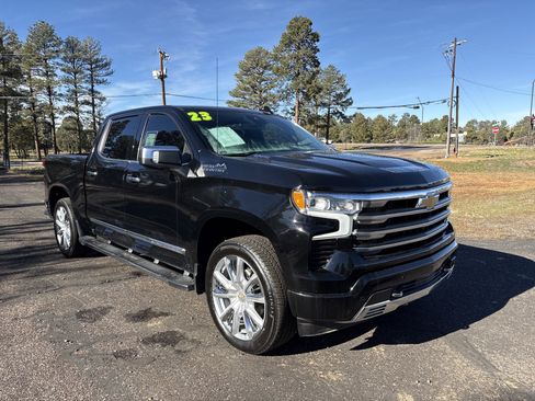 Used 2023 Chevrolet Silverado 1500 High Country w/ High Country Premium Package image 2
