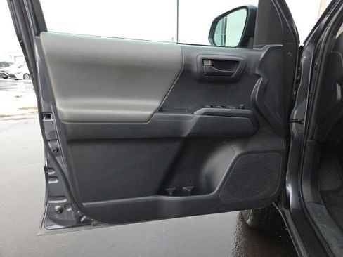 Used 2023 Toyota Tacoma SR image 12