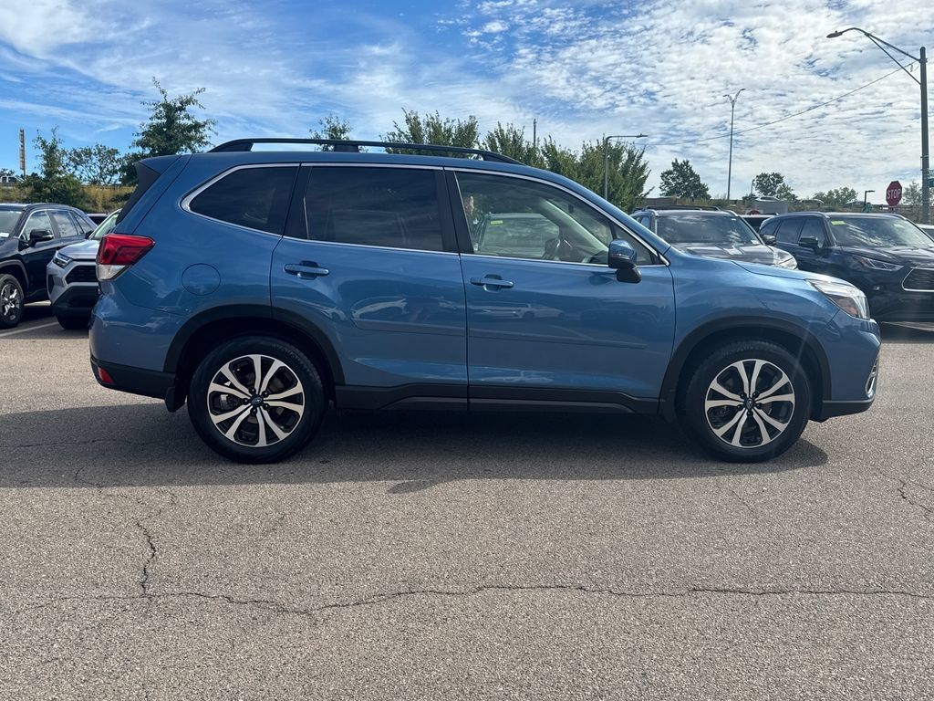 Used 2019 Subaru Forester Limited AWD/4WD image 9