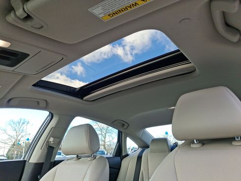 Used 2023 Honda Accord EX-L image 14