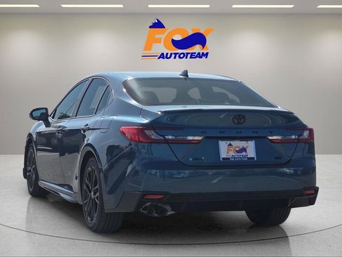 New 2026 Toyota Camry SE image 3