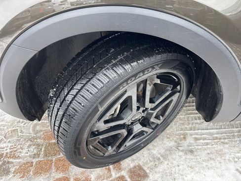 Used 2023 Kia Telluride EX X-Line image 10