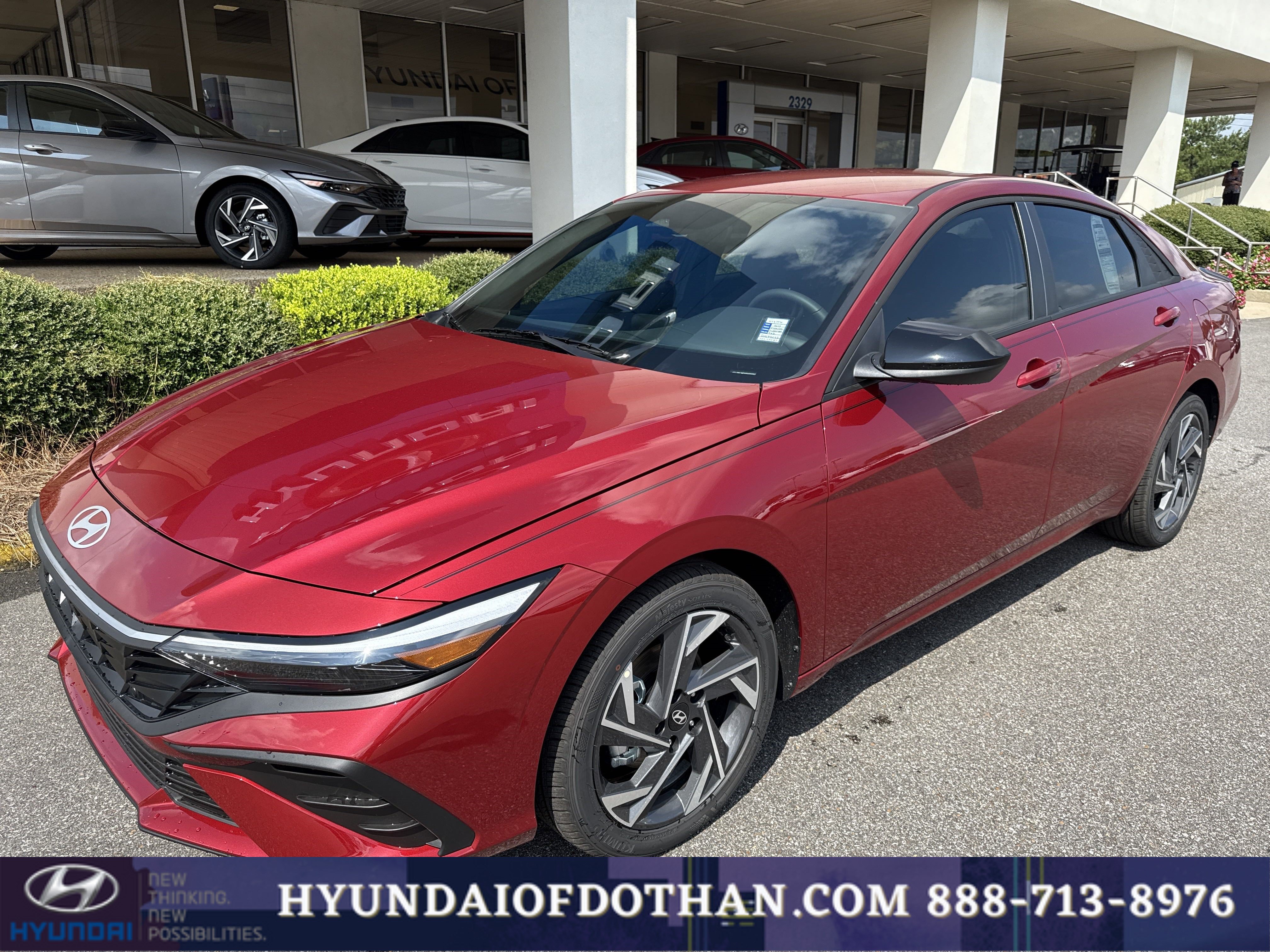Certified 2025 Hyundai Elantra Sport FWD image 1