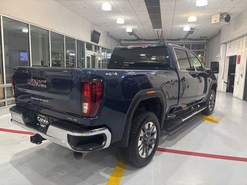Used 2023 GMC Sierra 2500 SLE image 8