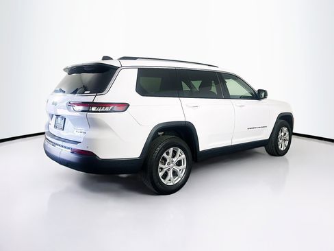 Used 2023 Jeep Grand Cherokee L Limited AWD/4WD image 9