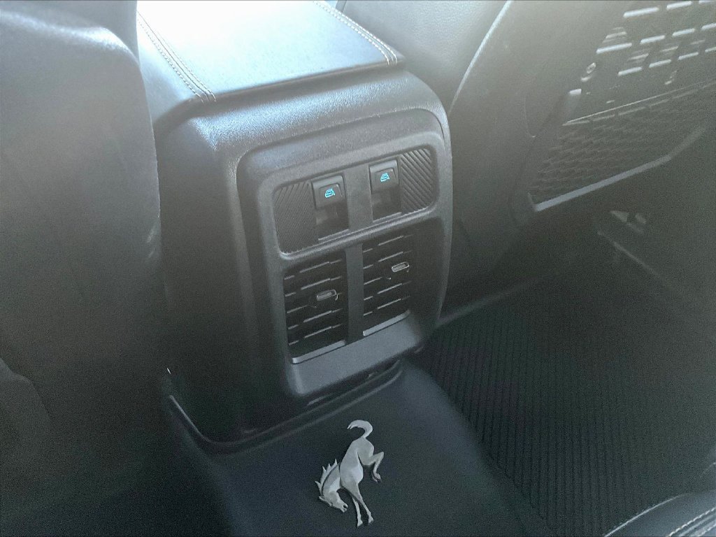 Used 2025 Ford Bronco Badlands AWD/4WD image 12