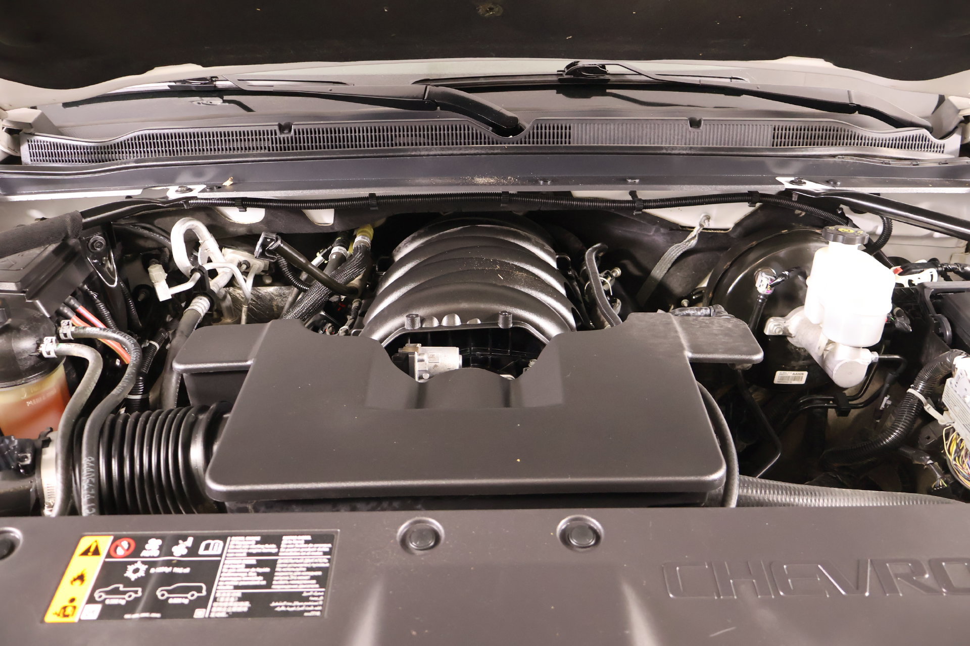 Used 2020 Chevrolet Suburban LT AWD/4WD image 21
