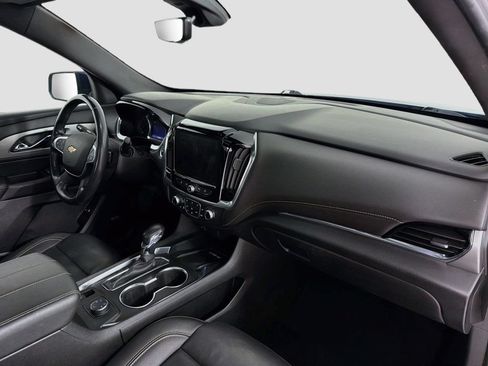 Used 2022 Chevrolet Traverse LT w/ LT Premium Package AWD/4WD image 31