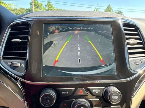 Used 2020 Jeep Grand Cherokee Limited RWD image 26