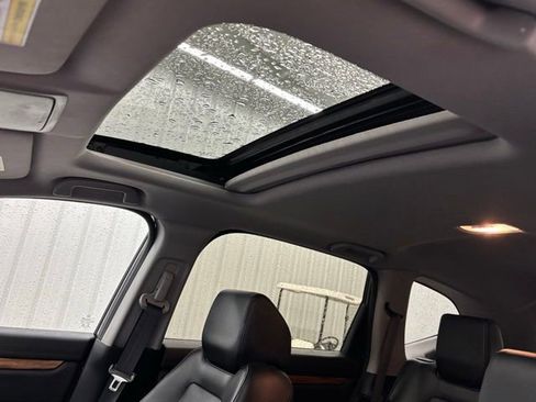Used 2020 Honda CR-V Touring image 34
