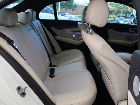 Used 2020 Mercedes-Benz E 450 4MATIC Sedan image 12