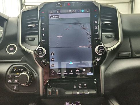 New 2026 RAM 1500 4x4 Crew Cab image 26