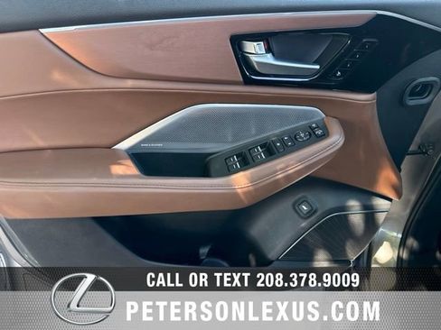 Used 2025 Acura MDX SH-AWD w/ Technology Package image 24