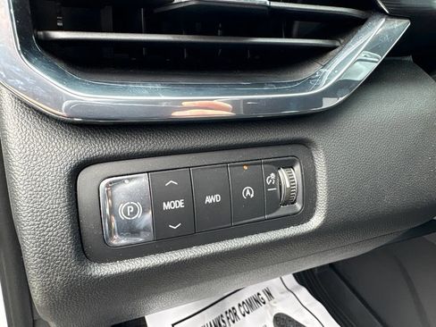 New 2026 GMC Acadia Elevation w/ Elevation Premium Package AWD/4WD image 13