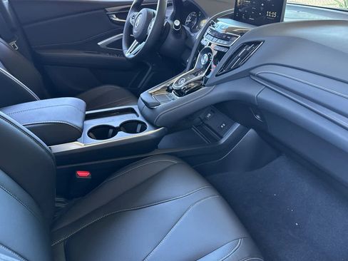New 2026 Acura RDX SH-AWD image 13