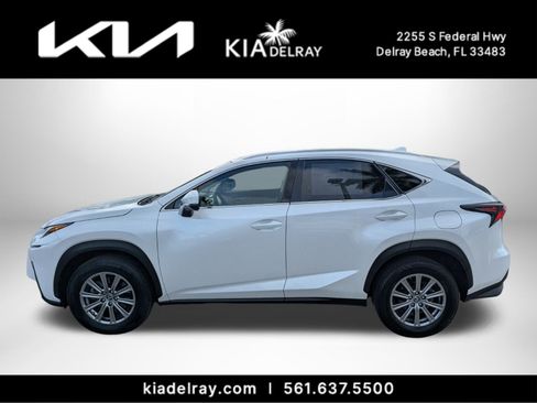 Used 2018 Lexus NX 300 FWD image 7