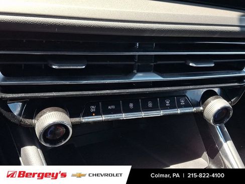 Certified 2024 Chevrolet Traverse LT w/ LPO, Floor Liner Package AWD/4WD image 19