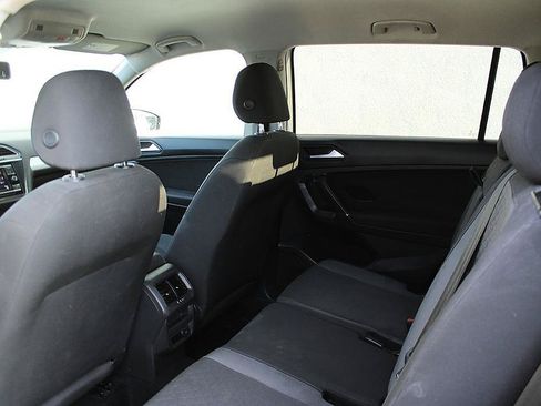 Used 2020 Volkswagen Tiguan S FWD image 15