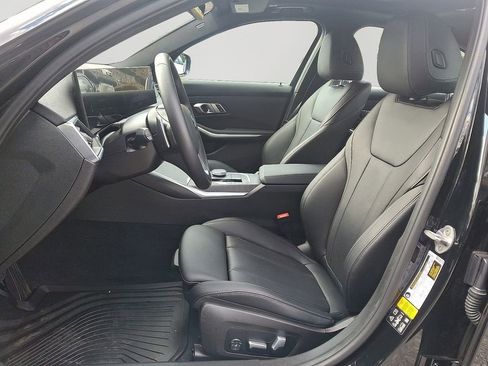 Certified 2023 BMW 330i xDrive Sedan w/ Convenience Package image 14