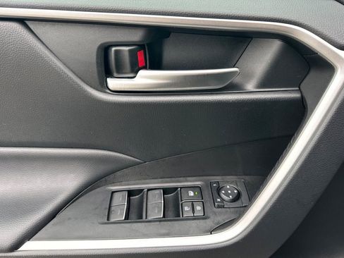 Used 2023 Toyota RAV4 XLE image 11