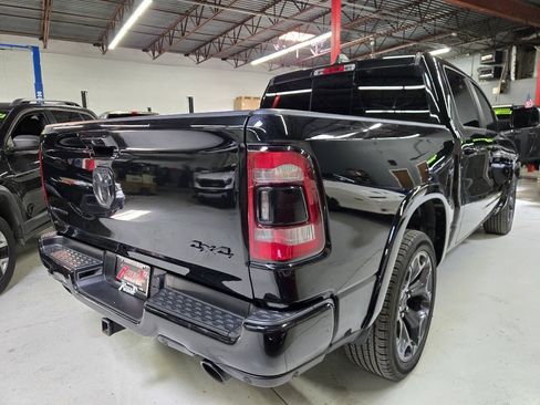Used 2020 RAM 1500 Limited w/ Black Appearance Package AWD/4WD image 5