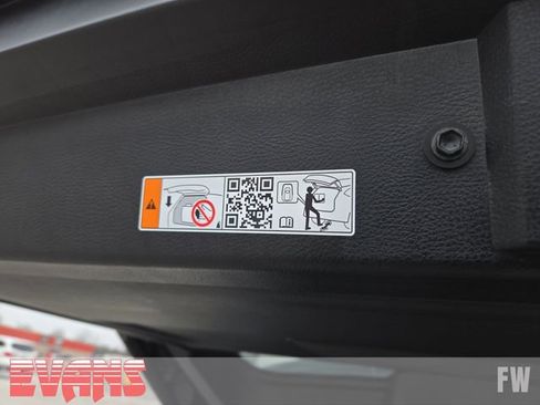 New 2026 Toyota Sienna XSE image 35