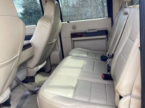 Used 2008 Ford F450 Lariat AWD/4WD image 9