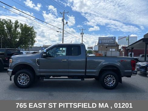 Used 2022 Ford F250 XLT w/ XLT Premium Package AWD/4WD image 4