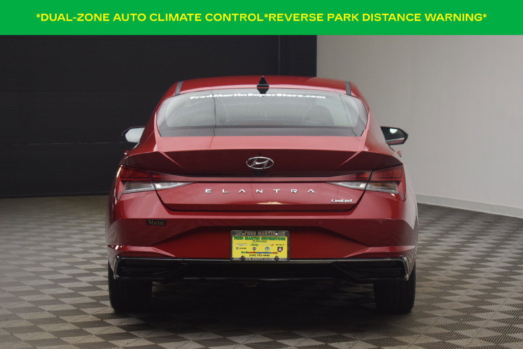 Used 2023 Hyundai Elantra Limited w/ Cargo Package FWD image 6