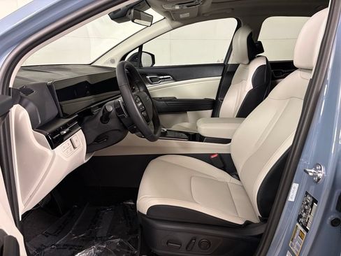 New 2026 Kia Sportage EX AWD/4WD image 16