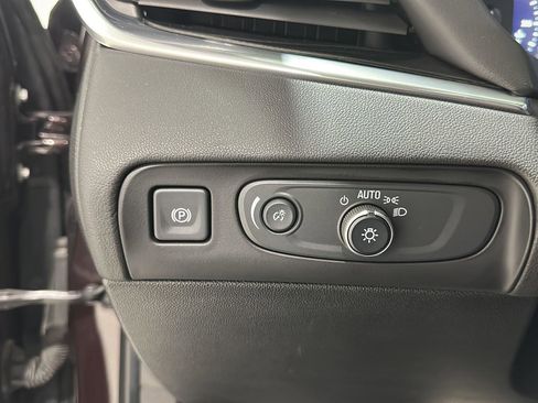 Used 2020 Buick Enclave Avenir w/ Avenir Technology Package image 16