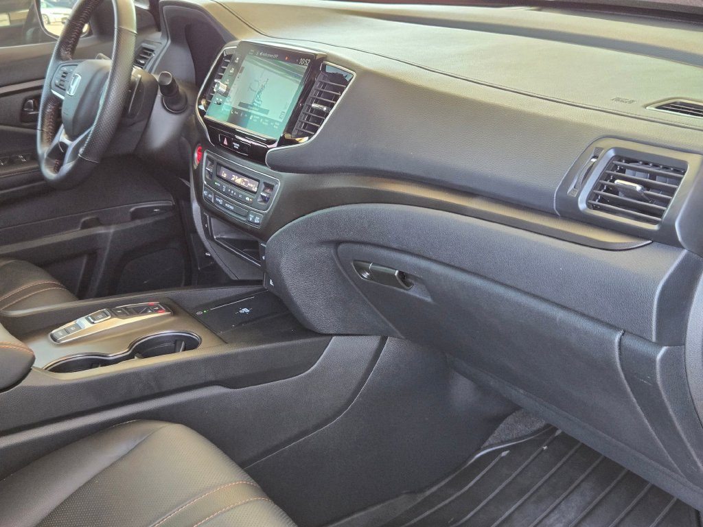 Used 2025 Honda Ridgeline TrailSport image 26