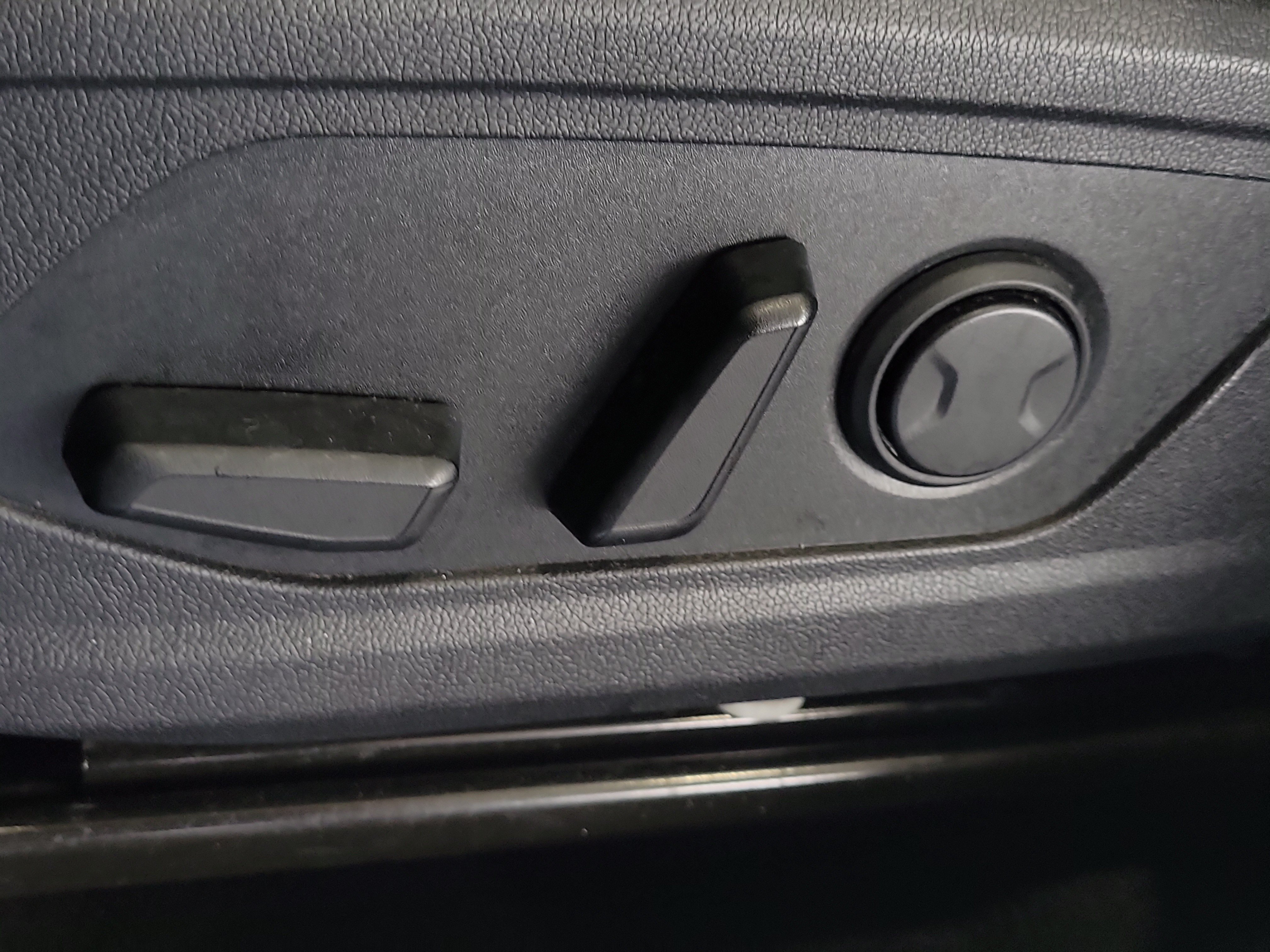 Used 2026 Kia Sorento S w/ S Panoramic Sunroof Package FWD image 17