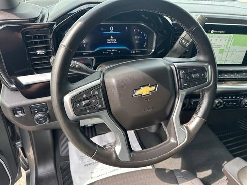 Used 2025 Chevrolet Silverado 2500 LT w/ Convenience Package AWD/4WD image 19