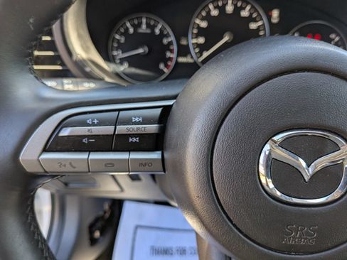 Used 2023 MAZDA MAZDA3 s FWD image 38