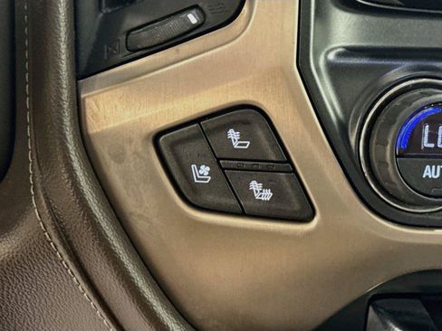 Used 2018 GMC Sierra 1500 Denali AWD/4WD image 21