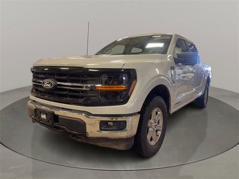 Used 2024 Ford F150 XLT w/ Mobile Office Package image 3