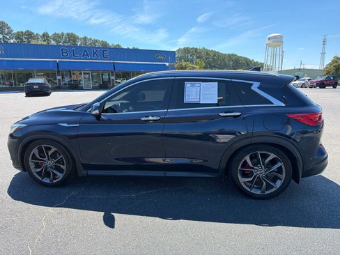 Used 2019 INFINITI QX50 Essential w/ Sensory Package AWD/4WD image 6